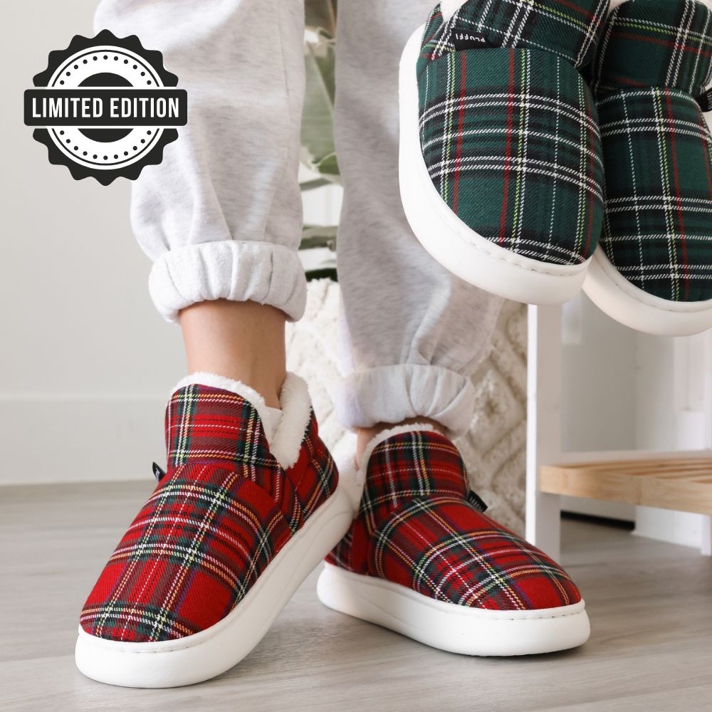 Pluffi Slippers – Plaid Edition