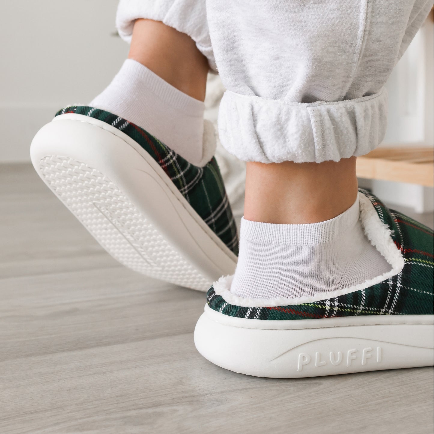 Pluffi Slippers – Plaid Edition