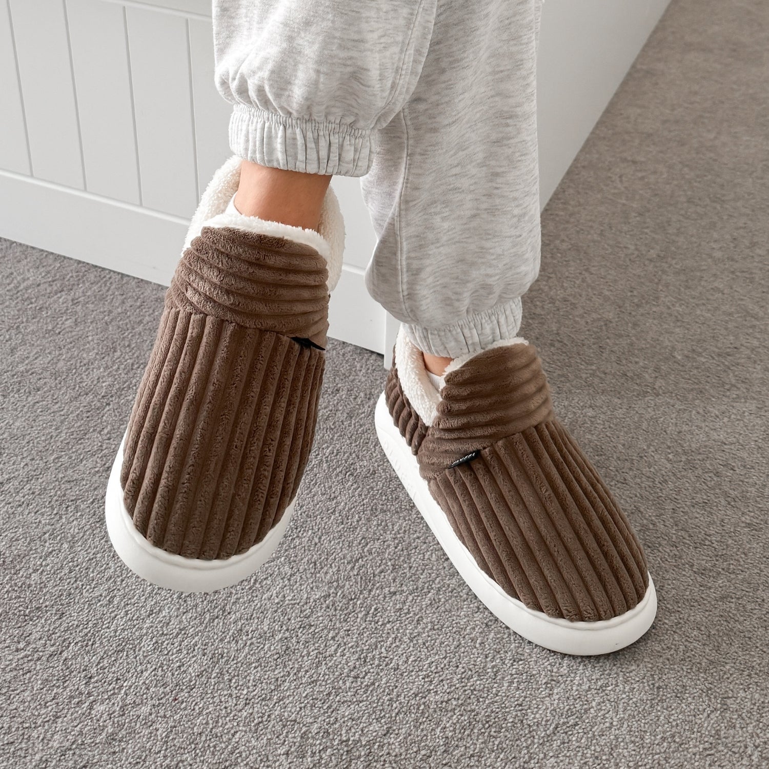 Pluffi Slippers™