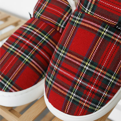 Pluffi Slippers – Plaid Edition